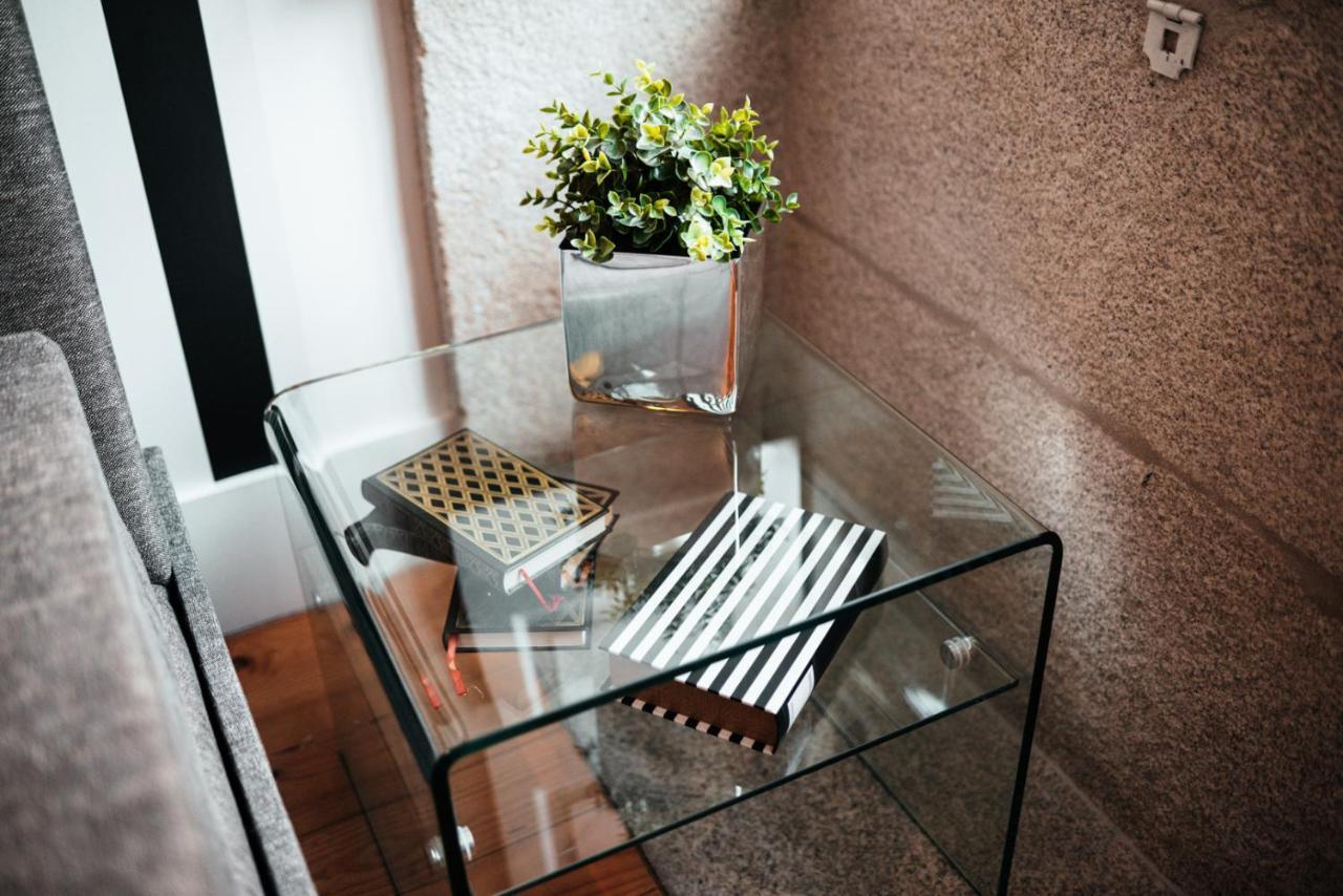 Flores Street Apartments ポルト エクステリア 写真