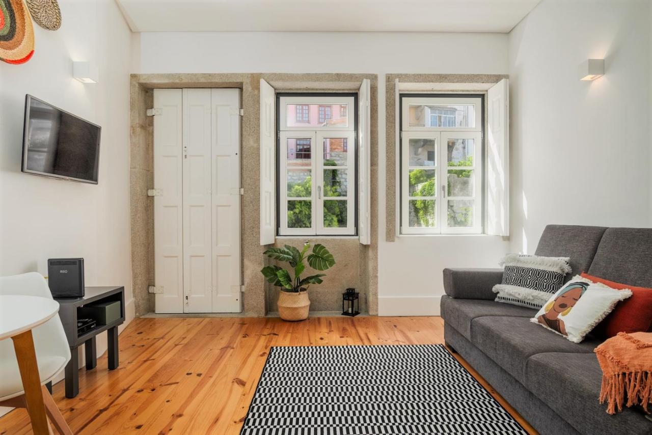 Flores Street Apartments ポルト エクステリア 写真